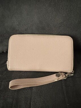 Thirty-One All About the Benjamins Wallet - Light Pink